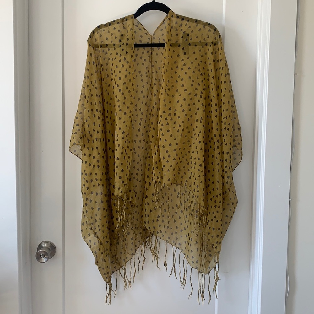 BCBGeneration Scarf/Poncho/Coverup